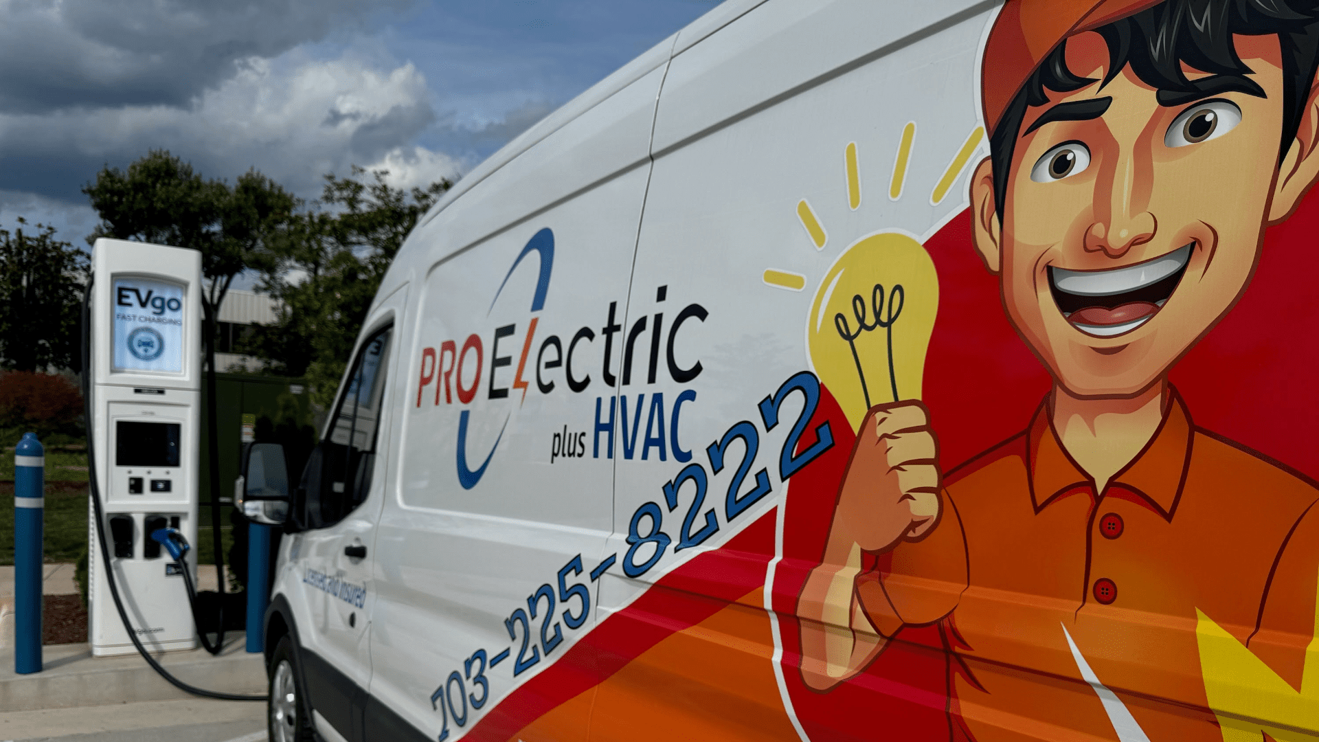 PRO Electric plus HVAC service van